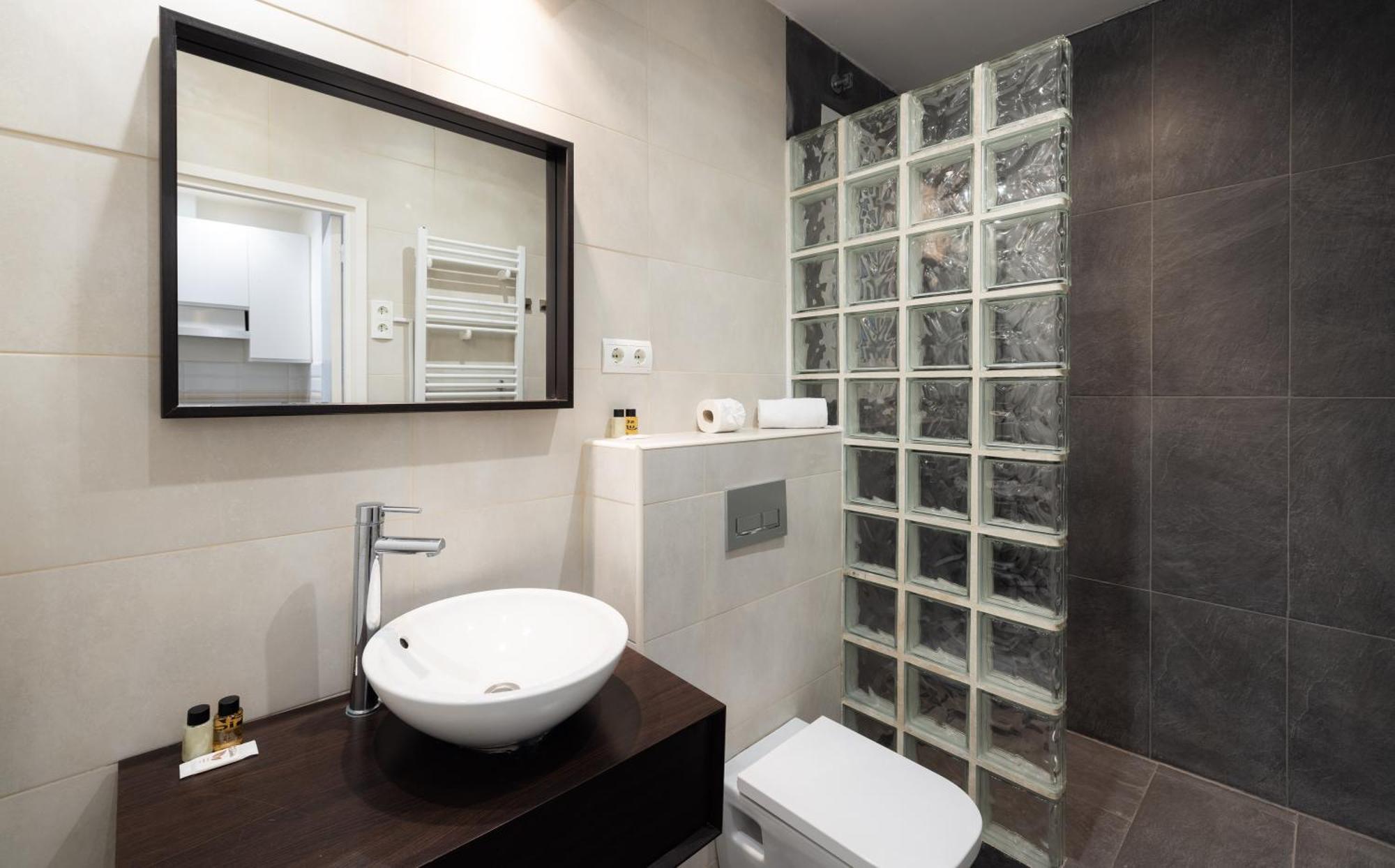 Stay U-Nique Apartments Radas Barselona Dış mekan fotoğraf
