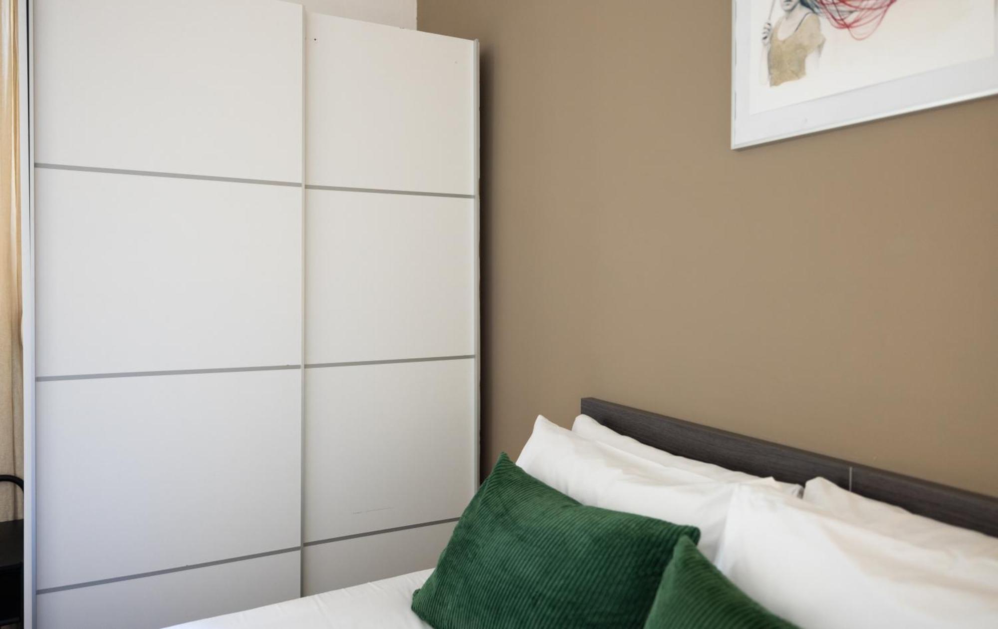 Stay U-Nique Apartments Radas Barselona Dış mekan fotoğraf